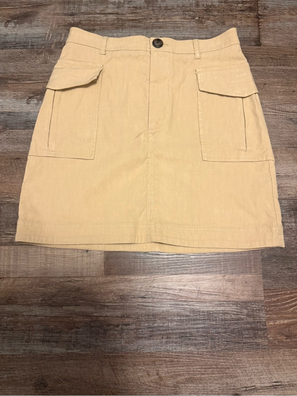 Anthropologie Tan Utility Mini Skirt with Cargo Pockets Size Small